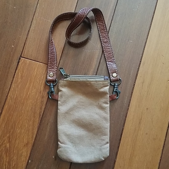 Cellphone pouch - Picture 2 of 9